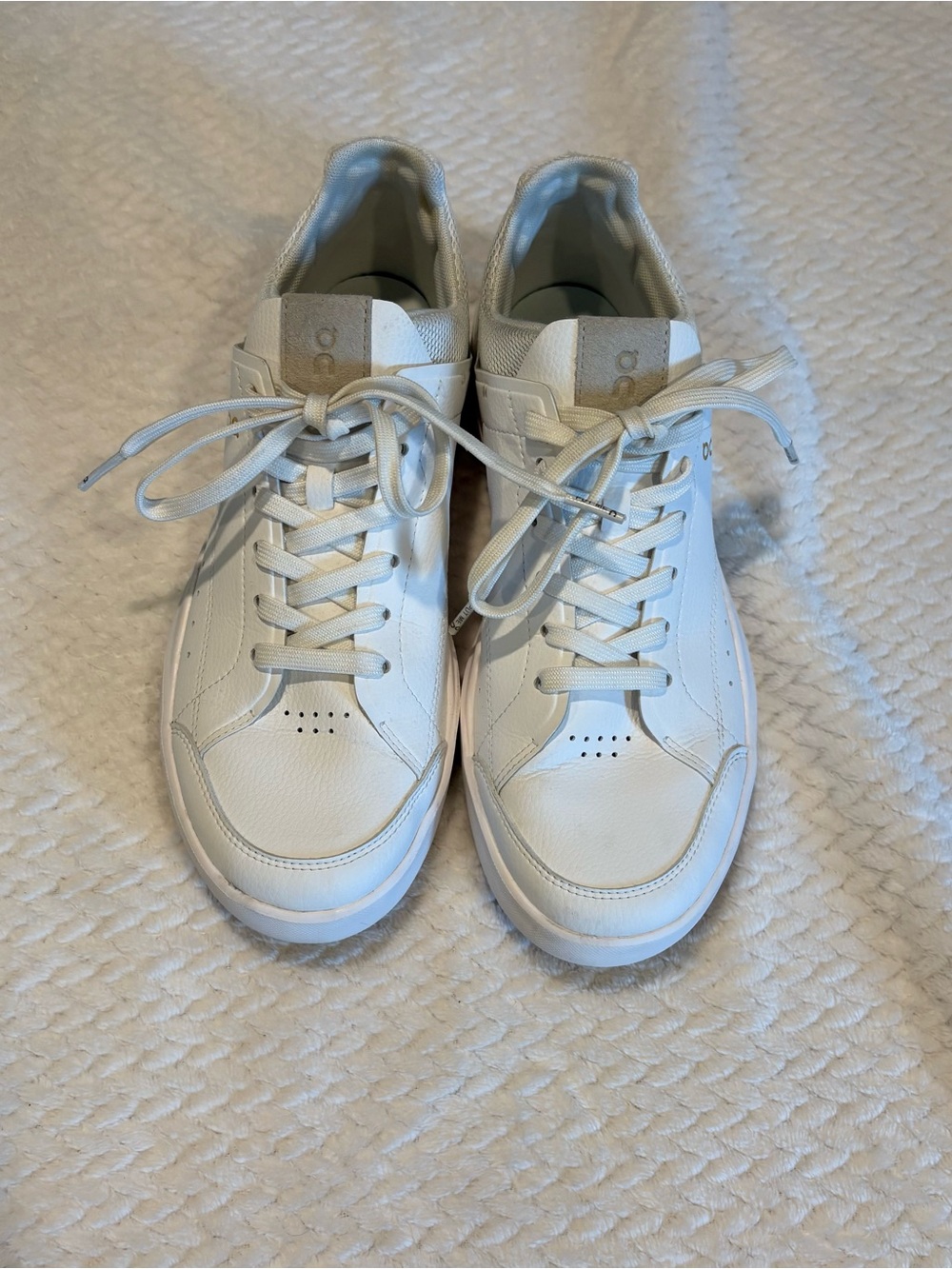 ON The Roger Centre Court Tennis Sneaker 9.5 Women